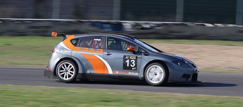 Campeonato RACE de Turismos en el Circuito del Jarama