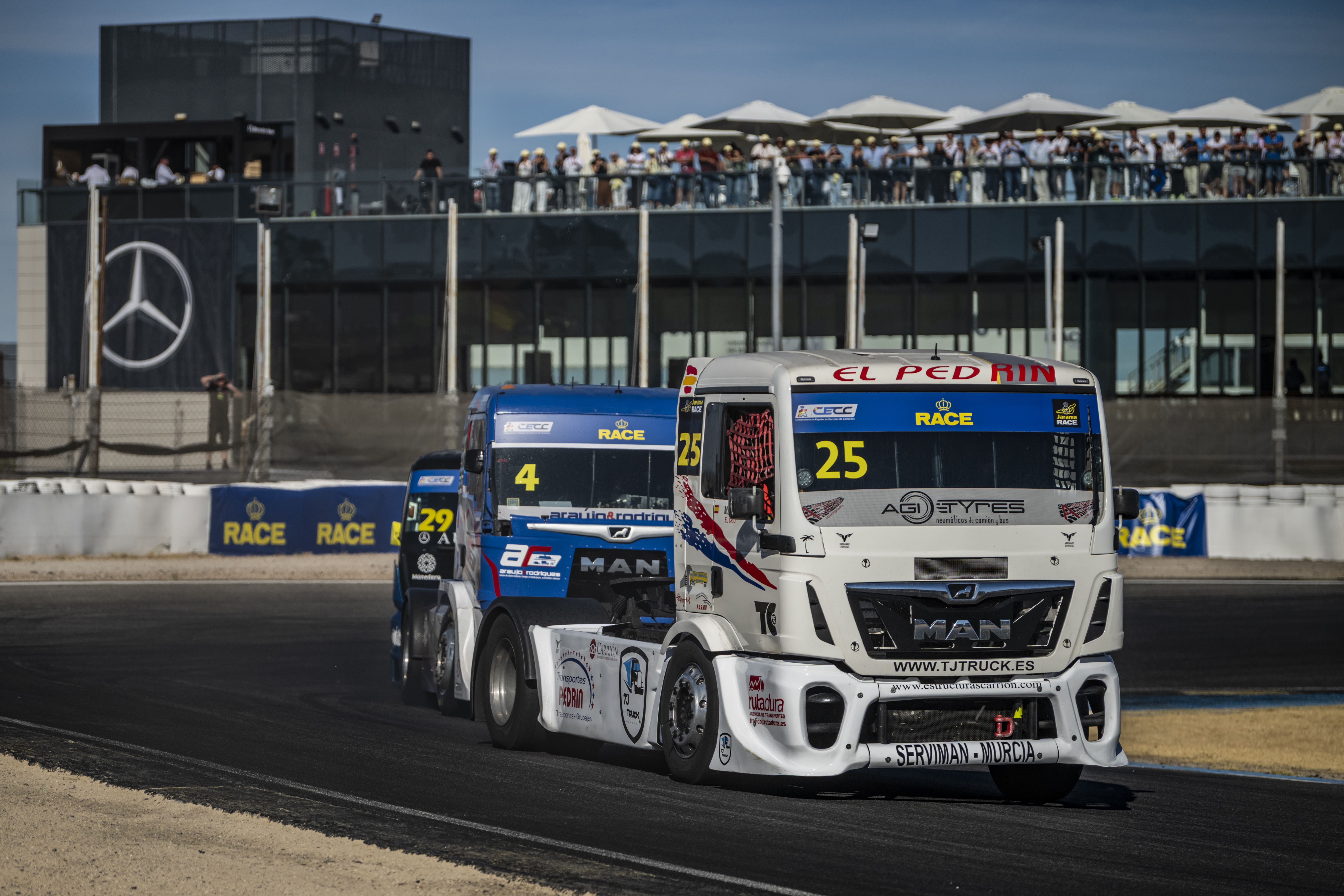 Comienza el Campeonato de España de Carreras de Camiones organizado por el Circuito de Madrid Jarama - RACE